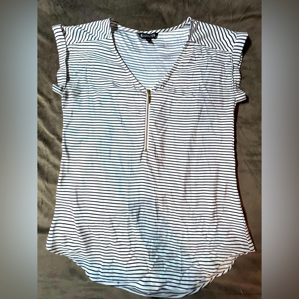 Express stripe Black White ZipperTop Blouse